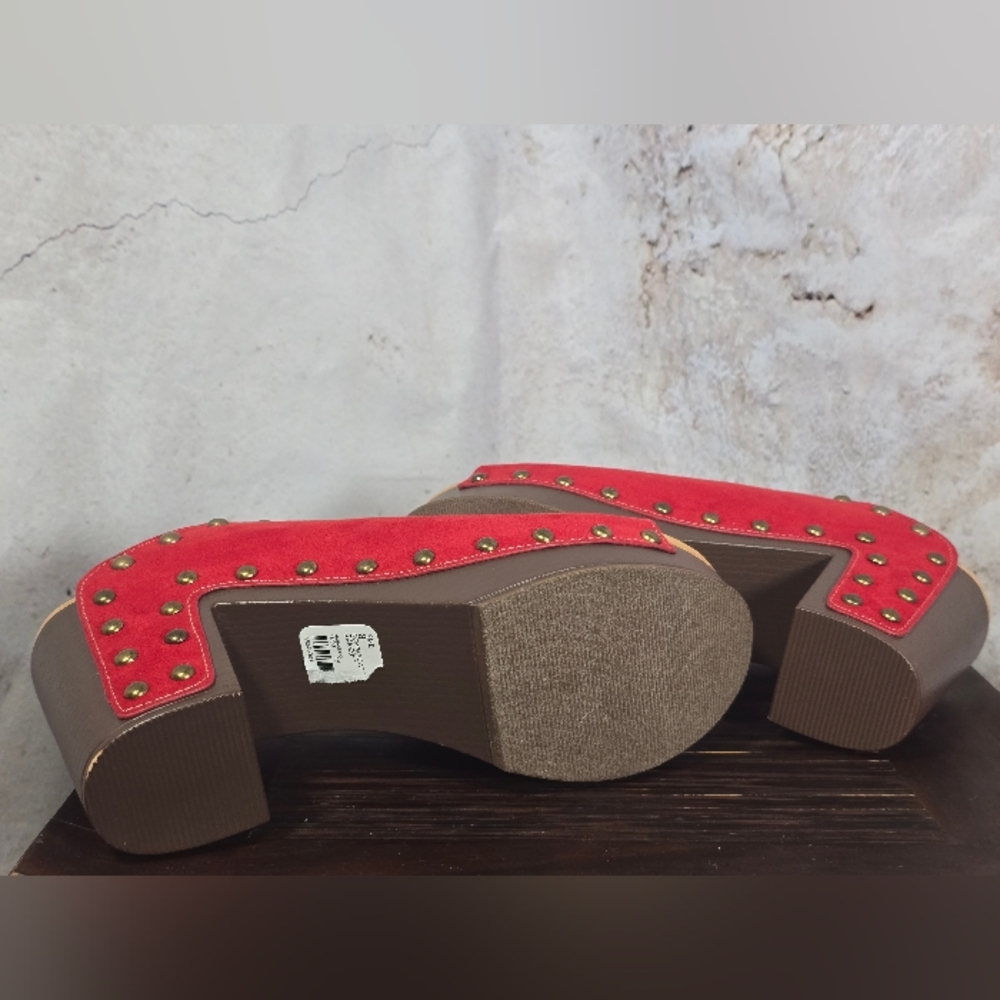 NEW Red Peep Toe Mules/Clogs, Chunky Heel, Stud Details, Suede Feel Size 8 - Picture 5 of 7